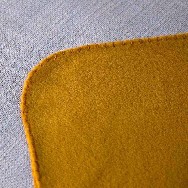 Fleece antklodė 170x130 (oranžinė) 15