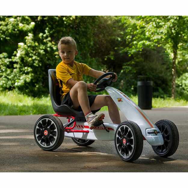 Vaikiškas kartingas Milly Mally Abarth baltas
