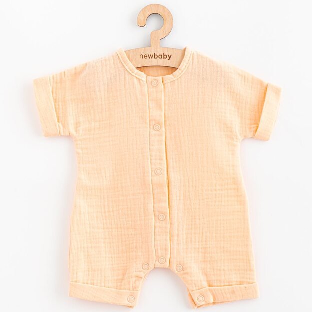 Kūdikių vasarinis muslino kombinezonas New Baby Leny persikinis, 74 (6-9m), 74 (6-9m) dydis
