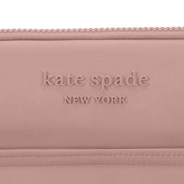 Kate Spade New York pūstas dėklas – „MacBook Pro 16“ / „Network 16“ dėklas (iš „Madison Rouge“ nailono) 9
