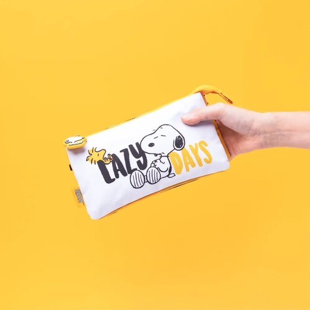 Snoopy - 3-compartment pencil case from the Lazy Days collection 7