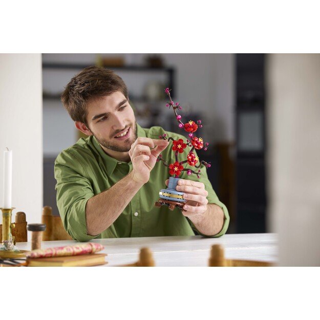 LEGO Botanical Collection Plum Blossom