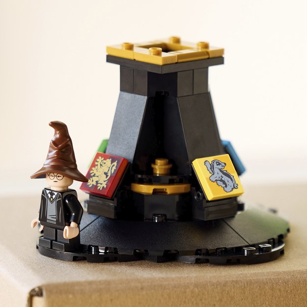 LEGO Harry Potter Talking Sorting Hat