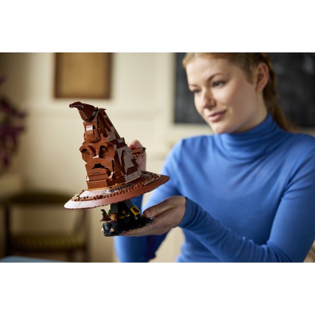 LEGO Harry Potter Talking Sorting Hat