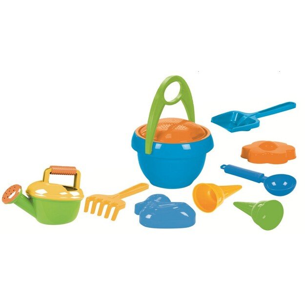 plastikas, pastatytas ant smėlio