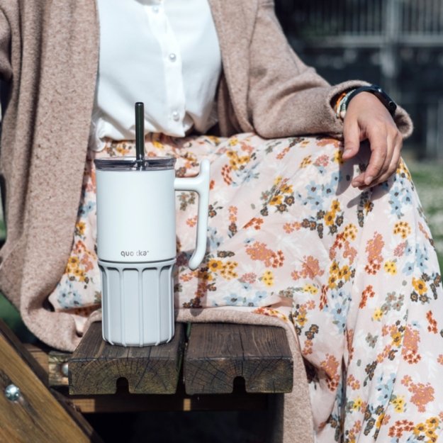 Quokka Umi - Stainless Steel Thermal Mug 720ml with Straw and Silicone Base (Ivory) 3