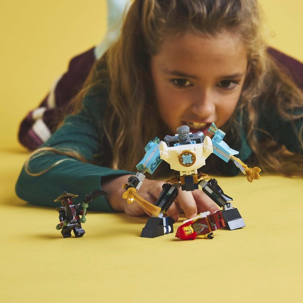 LEGO Ninjago Zane s Battle Suit Mech