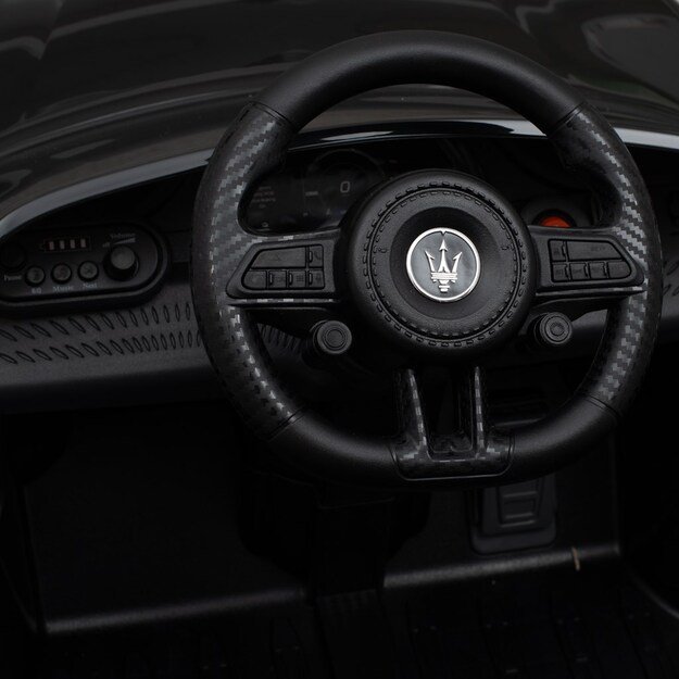 Elektrinis žaislinis automobilis Maserati GranTurismo Baby Mix juodas