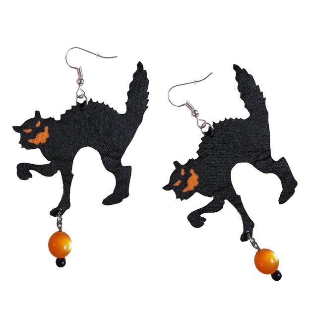 the cat earrings witch/Halloween 3
