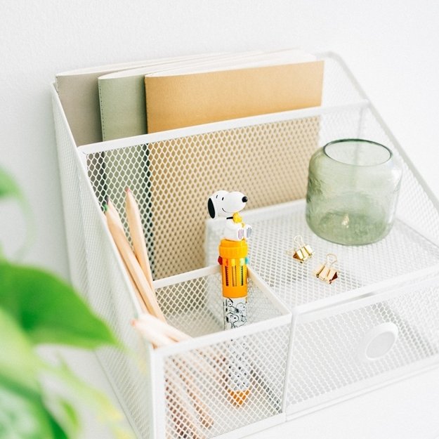 Snoopy - 10-color automatic ballpoint pen with a 3D figure from the Lazy Days collection 5