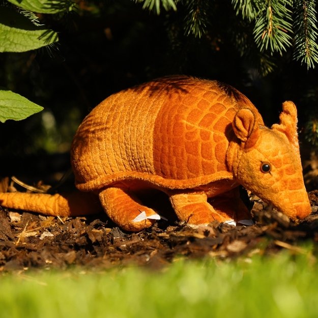 Rappa - Plush realistic armadillo mascot 28 cm Eco-Friendly 5