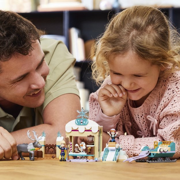 LEGO Disney Princess Anna s Sleigh Adventure