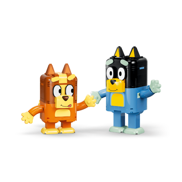 LEGO Bluey Brick-Built Bluey Family