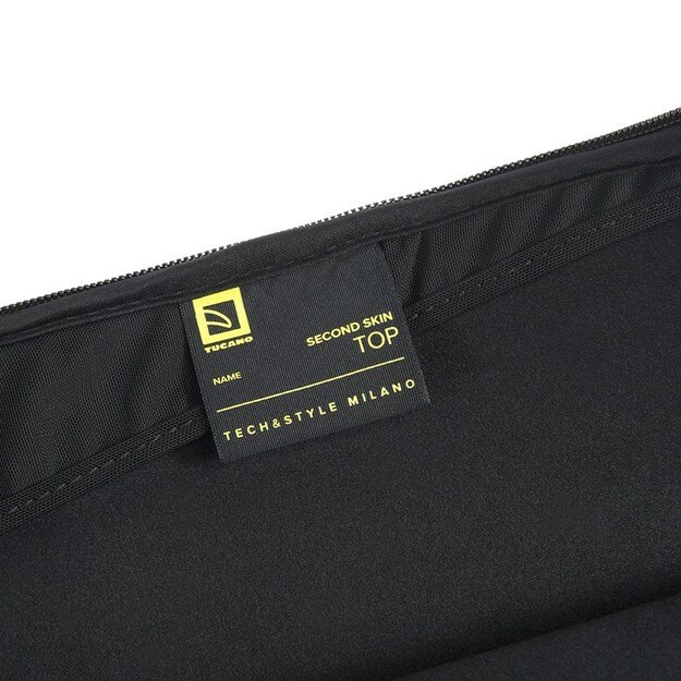 „Tucano Top Second Skin“ – dėklas, skirtas „MacBook Pro 16“ (juodas) 12