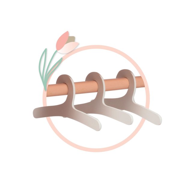 DeCuevas 55874 Medinis drabužių pakabukas 3