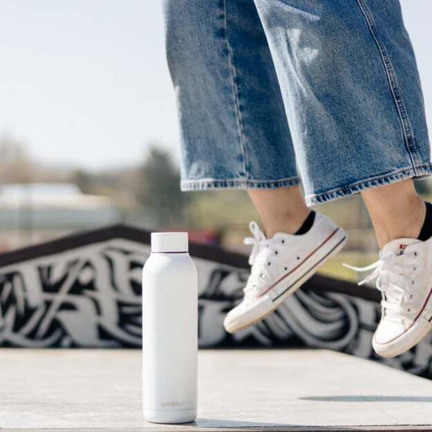 Quokka Solid – nerūdijančio plieno termo butelis 630 ml (baltas) 1