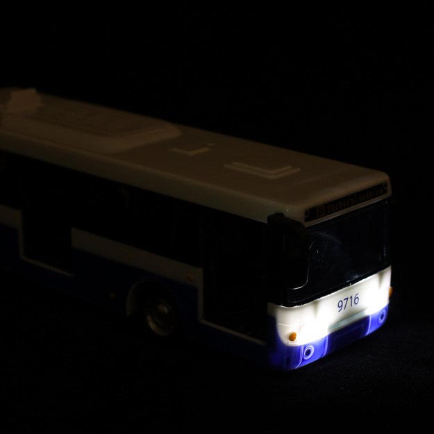 The bus reports stops in Czech 36 cm 8