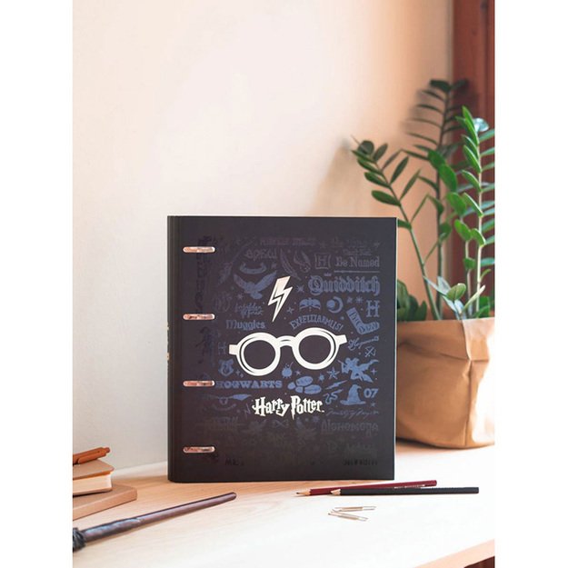 Haris Poteris – A4 formato kartoteka (4 žiedai, elastinė juosta) 5