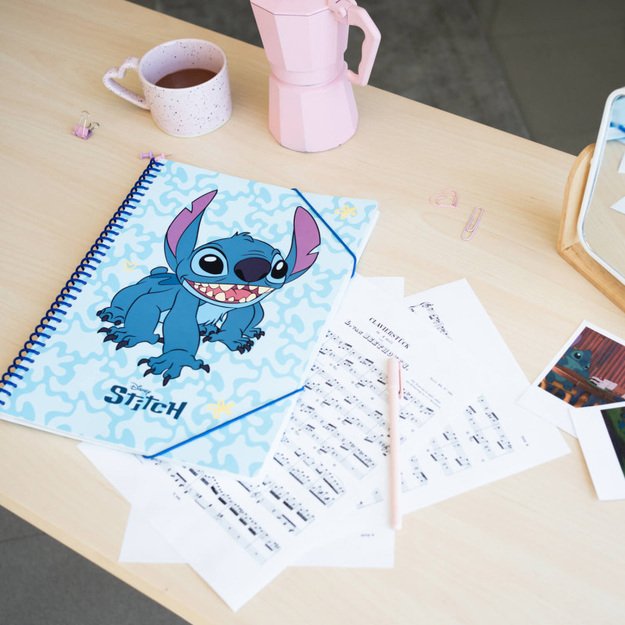 Disney Stitch – A4 formato aplankas su elastine juostele + 30 permatomų rankovių 1