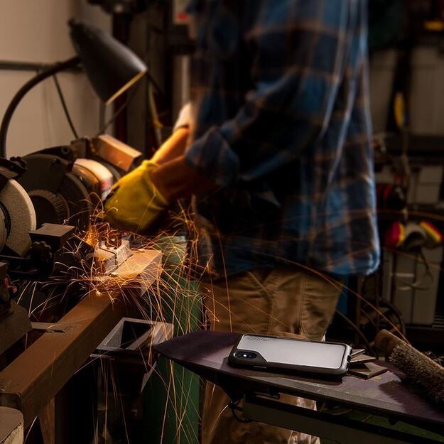 Griffin Survivor Endurance – dėklas, skirtas iPhone Xs Max (skaidrus/pilkas) 5