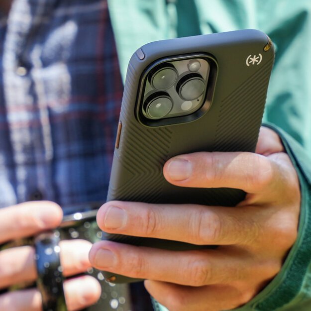 Presidio2 Grip – iPhone 15 Plus / 14 Plus dėklas su MICROBAN danga (anglis / šalta bronza / skalūnas) 30