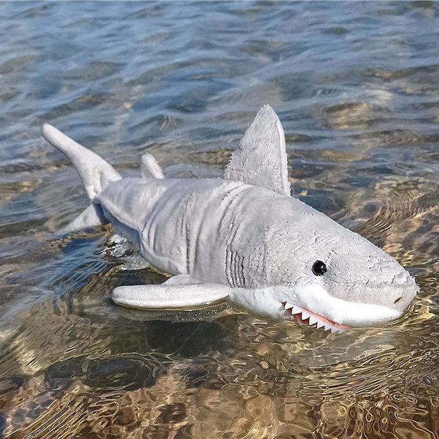 Plush shark 38 cm ECO-FRIENDLY