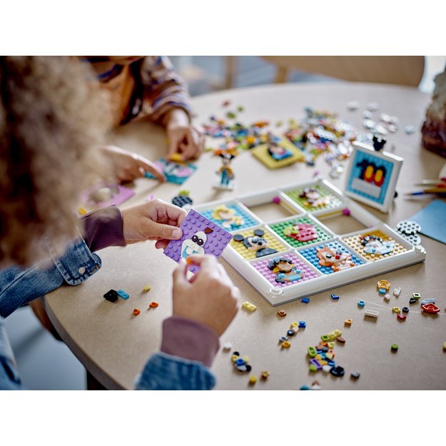 LEGO Disney 100 Years of Disney Animation Icons