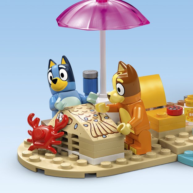 LEGO 4PLUS Bluey s Beach & Family Car Trip