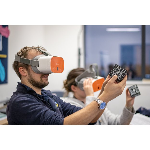 ClassVR Xplorer Set of 4 including 4 Controllers