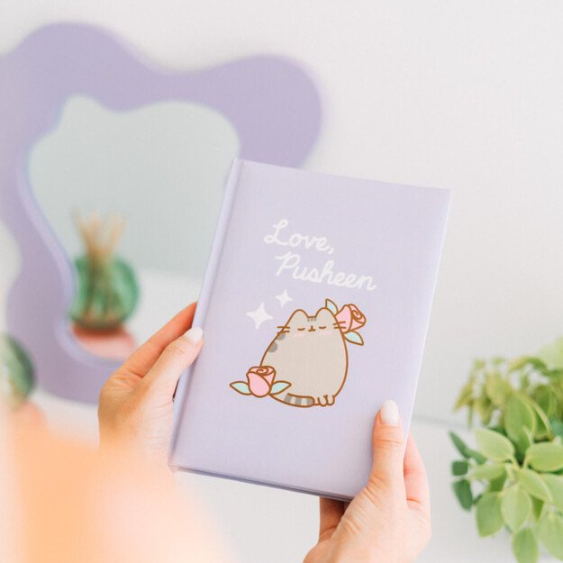 Pusheen – A5 užrašų knygelės ir rašiklių rinkinys iš Moments kolekcijos 13