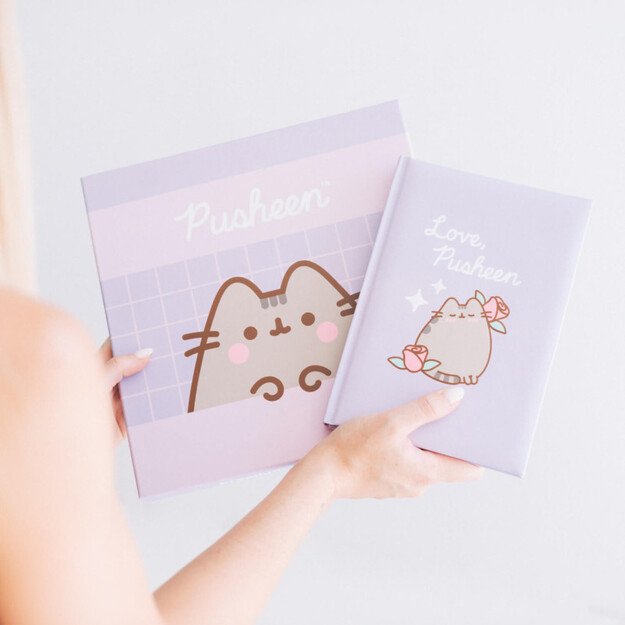 Pusheen – A5 užrašų knygelės ir rašiklių rinkinys iš Moments kolekcijos 12