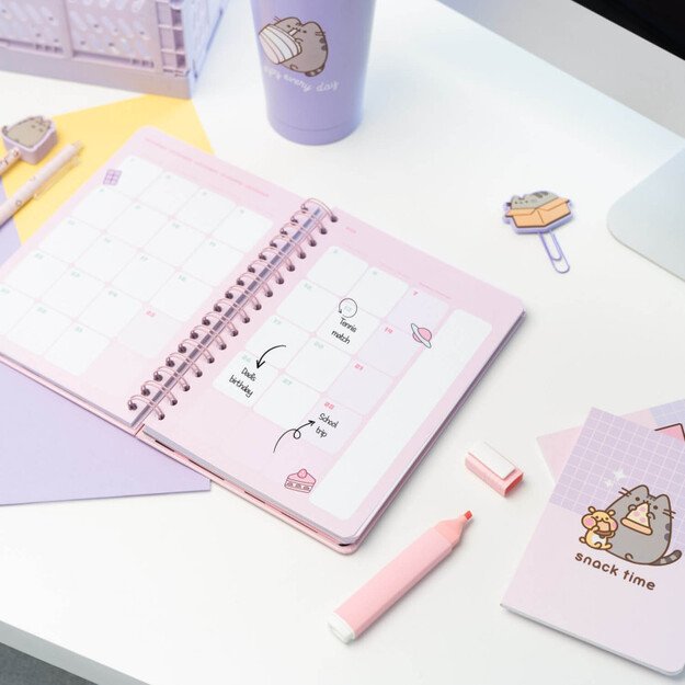 Pusheen - Savaitės planuotojas A5 2025/2026