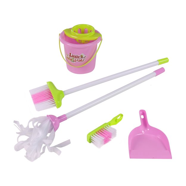 Cleaner set in a box