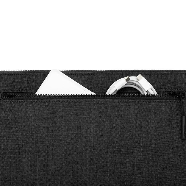 „Incase Compact Sleeve“ iš Woolenex – „MacBook Pro 13“ (M2/M1/2020-2012) / „MacBook Air 13“ (M3/M2/M1/2024-2018) (grafitas) dėklas