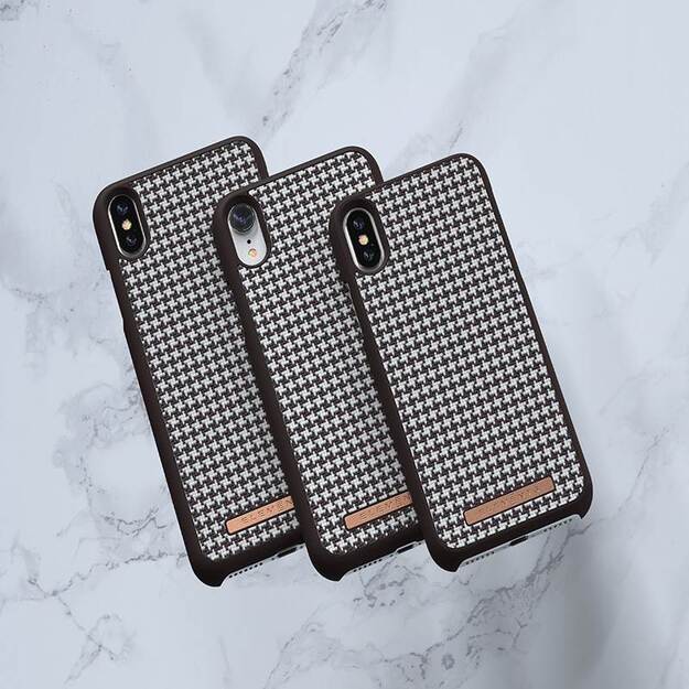 Nordic Elements Saeson Idun – iPhone Xs Max dėklas (tamsiai rudas) 23