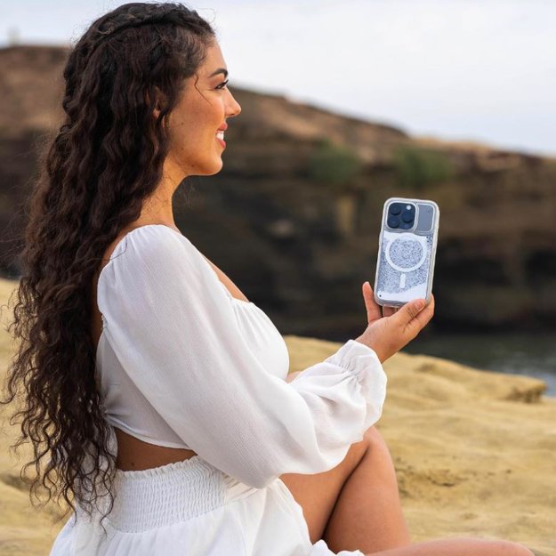 STM Relax Sand MagSafe – dėklas, skirtas iPhone 15 Pro (skaidrus / baltas) 15