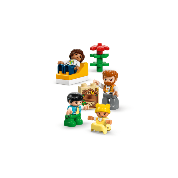 3 in 1 Modern Family House with Figures