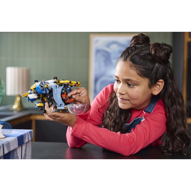 LEGO Technic Deep-Sea Research Submarine