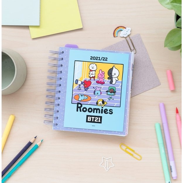 BT21 – 2021/2022 mokslo metų kalendorius (mėlyna) 7