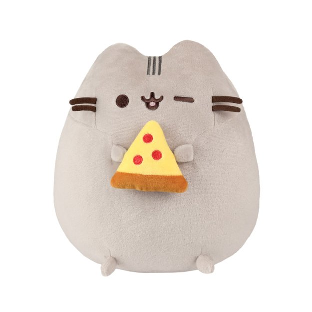 Pusheen - pliušinis talismanas su pica 24 cm 1 Pusheen - pliušinis talismanas su pica 24 cm 1