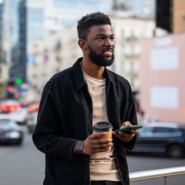 „Spigen Ultra Hybrid“ – dėklas, skirtas „Apple Watch 7/8/9“ (41 mm) (skaidrus) 13