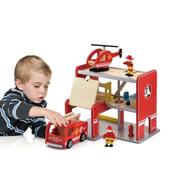 Wooden fire station Viga 2