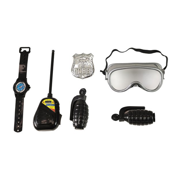 the police vest with accessories 7