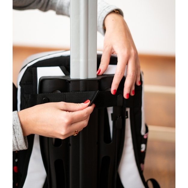 BT21 - mokyklinė kuprinė 32