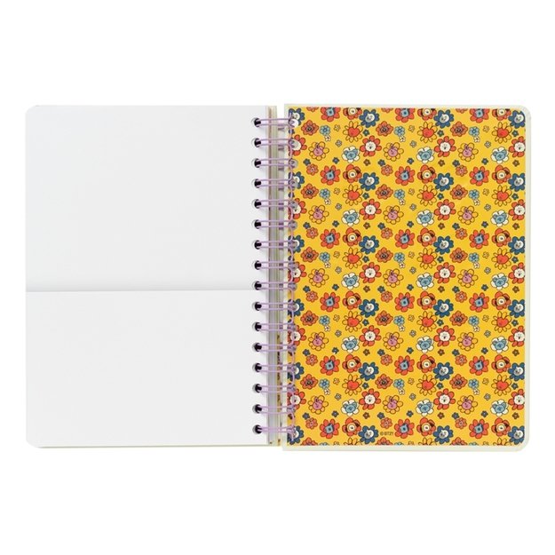 BT21 – 2021/2022 mokslo metų kalendorius (baltas) 5