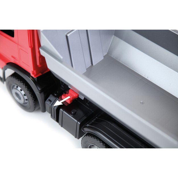 the Mercedes tipper truck 8