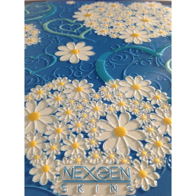 „Nexgen Skins“ su 3D efektu, skirta „iMac 27“ („Hearts and Daisies 3D“) 4