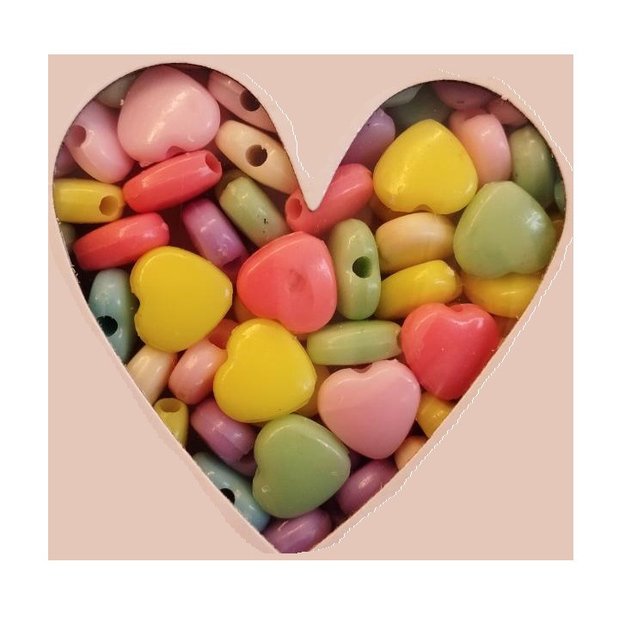 Karoliukų rinkinys - širdelės + 1 metro virvelė 2