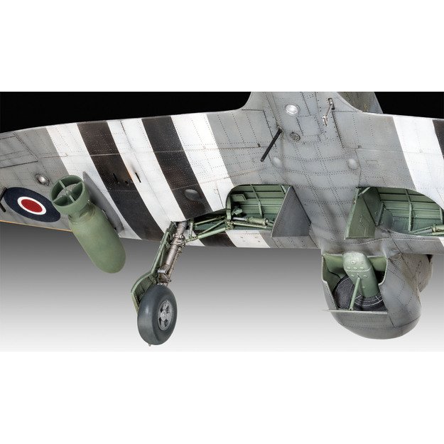 Revell Plastic Model Hawker Tempest 1:32 