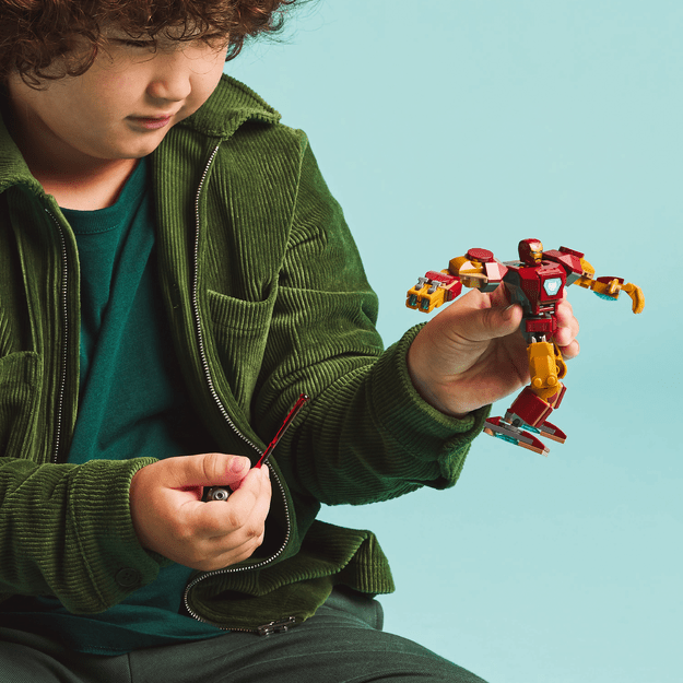 LEGO Super Heroes Iron Man Mech vs. Ultron